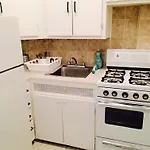 Stylish Montreal Apartment Comfortable Stay In The Golden Square Mile