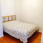 Stylish Montreal Apartment Comfortable Stay In The Golden Square Mile